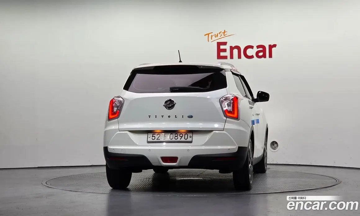 SsangYong TIBOLI 2015 1.6 АКПП, фото 4 SsangYong TIBOLI 2015 1.6 АКПП, фото 4