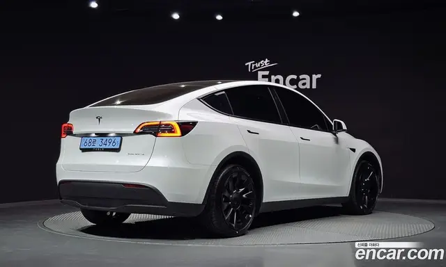 Tesla Model Y 2024 0.2 АКПП, миниатюра 2 Tesla Model Y 2024 0.2 АКПП, миниатюра 2