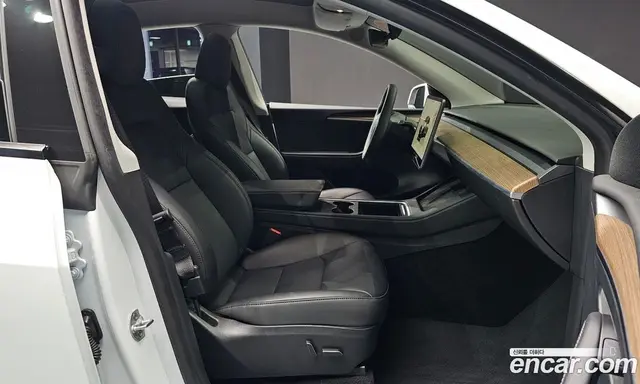 Tesla Model Y 2024 0.2 АКПП, миниатюра 11 Tesla Model Y 2024 0.2 АКПП, миниатюра 11