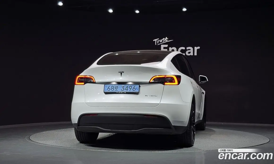 Tesla Model Y 2024 0.2 АКПП, фото 4 Tesla Model Y 2024 0.2 АКПП, фото 4