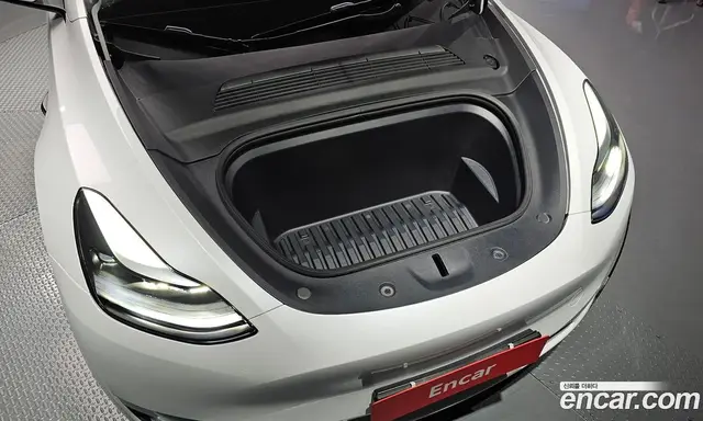 Tesla Model Y 2024 0.2 АКПП, миниатюра 6 Tesla Model Y 2024 0.2 АКПП, миниатюра 6
