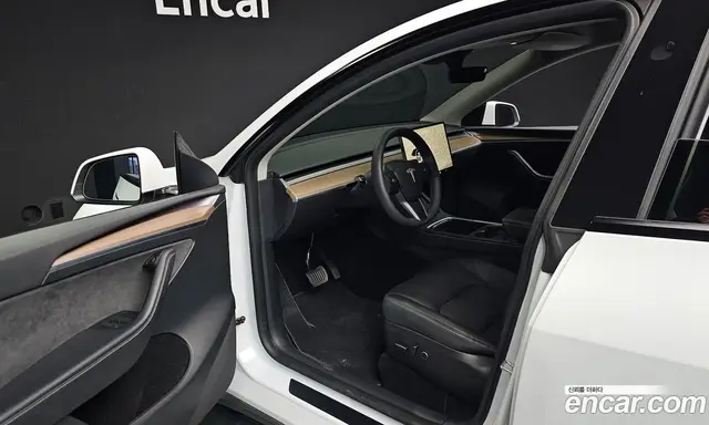 Tesla Model Y 2024 0.2 АКПП, миниатюра 10 Tesla Model Y 2024 0.2 АКПП, миниатюра 10