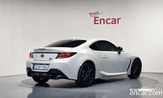 Toyota 86, 2024, 16 951 км