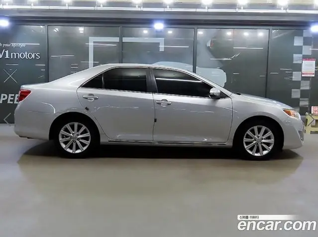 Toyota Camry 2013 2.5 АКПП, миниатюра 3