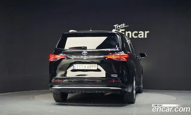 Toyota Sienna 2022 2.5 АКПП, миниатюра 4