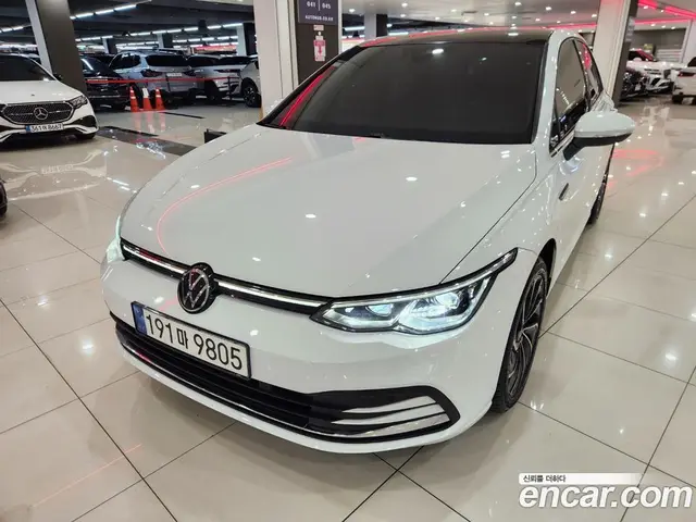 Volkswagen Golf, 2023, 58 700 км