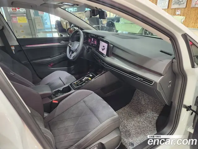 Volkswagen Golf 2023 2.0 АКПП, миниатюра 12