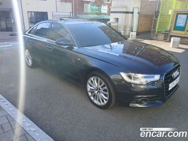Audi A6 2012 3.0 АКПП, миниатюра 3