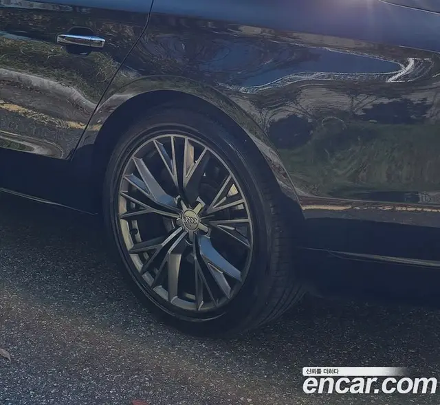Audi A8 2015 4.1 АКПП, миниатюра 5