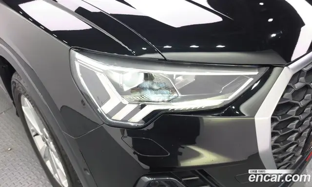 Audi Q3 2022 2.0 АКПП, миниатюра 7