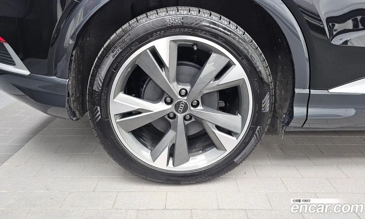 Audi Q4 e-tron 2023 0.2 АКПП, фото 5