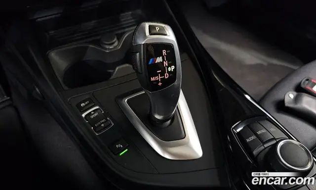 BMW 1 серия 2016 2.0 АКПП, миниатюра 9