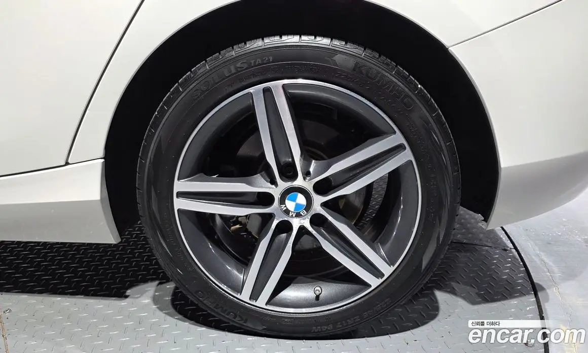 BMW 1 серия 2018 2.0 АКПП, фото 7