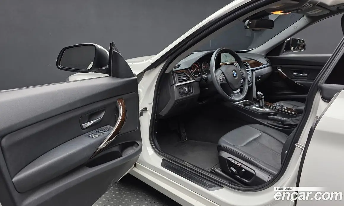 BMW 3 серия 2015 2.0 АКПП, фото 10