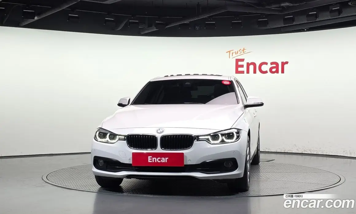 BMW 3 серия 2017 2.0 АКПП, фото 3
