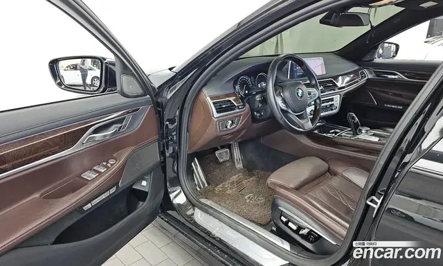 BMW 7 серия 2016 3.0 АКПП, миниатюра 10