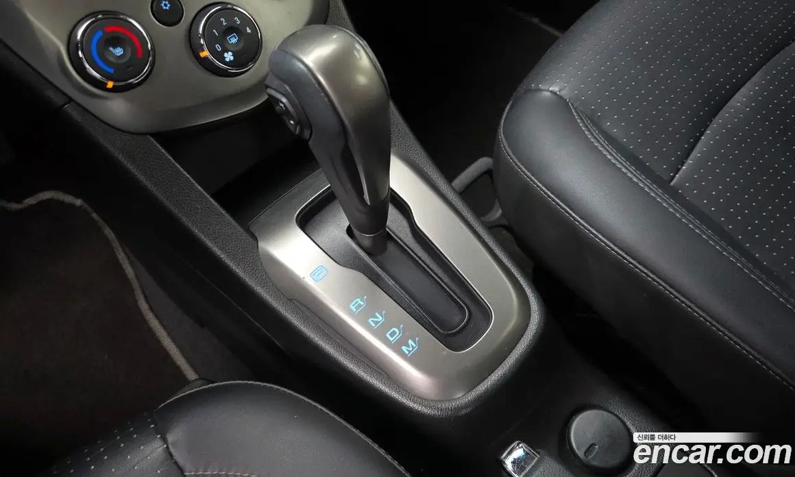 Chevrolet Aveo 2015 1.4 АКПП, фото 12