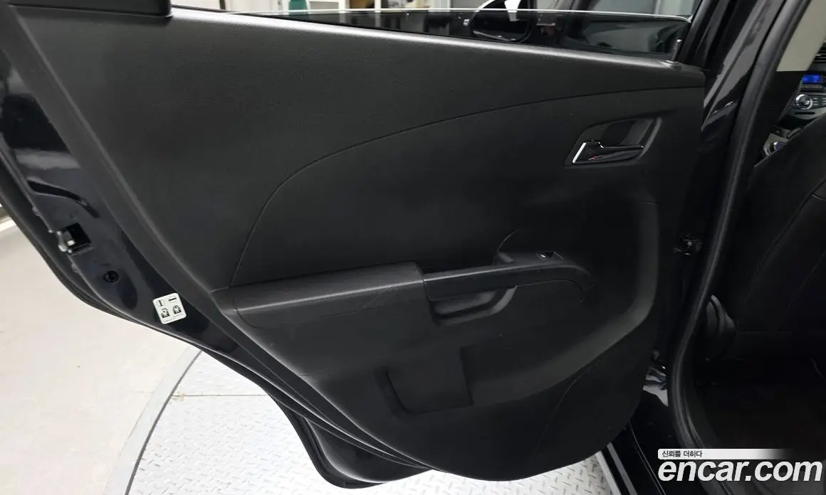 Chevrolet Aveo 2015 1.4 АКПП, фото 15