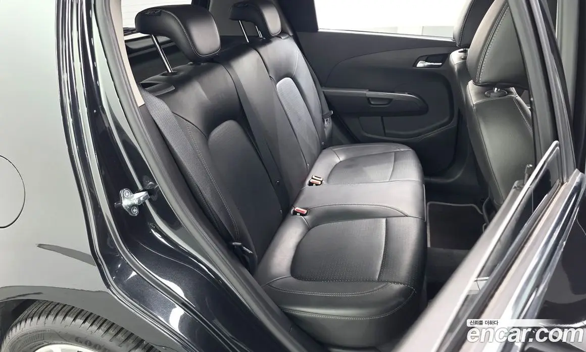 Chevrolet Aveo 2015 1.4 АКПП, фото 17