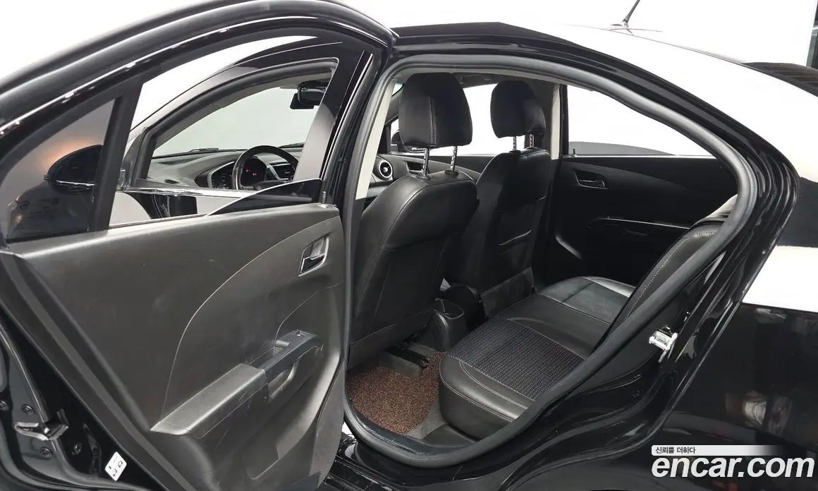 Chevrolet Aveo 2016 1.4 АКПП, фото 16