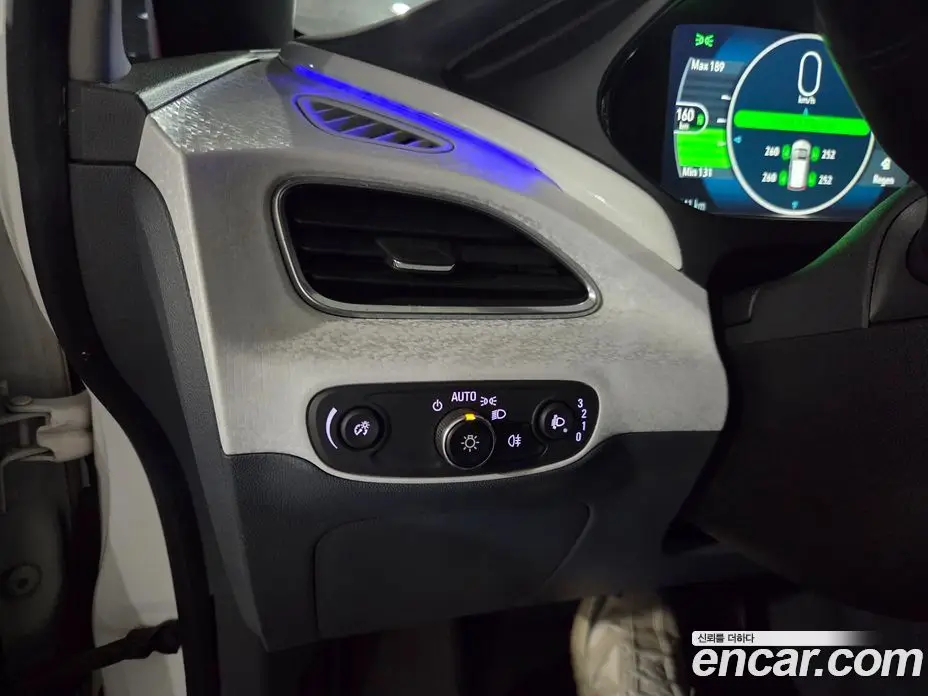 Chevrolet Bolt EV 2018 0.1 АКПП, фото 14