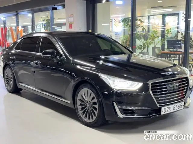 Genesis EQ900, 2017, 265 186 км