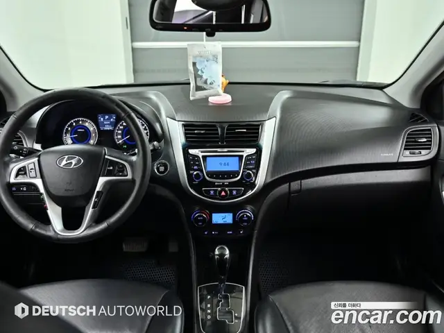 Hyundai Accent 2012 1.6 АКПП, миниатюра 7 Hyundai Accent 2012 1.6 АКПП, миниатюра 7