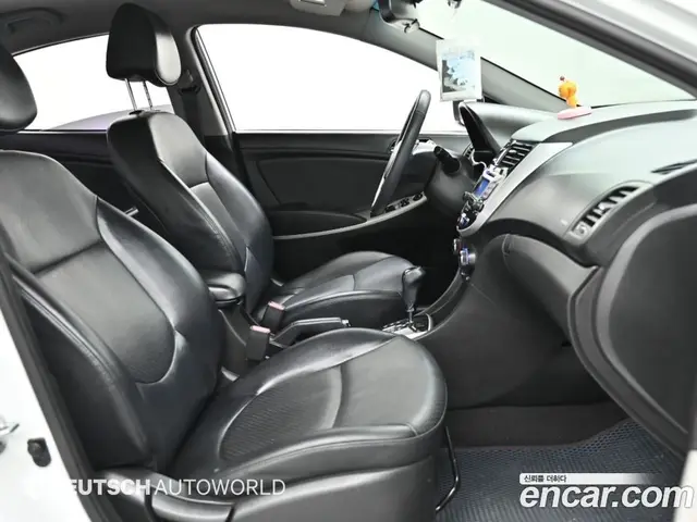 Hyundai Accent 2012 1.6 АКПП, миниатюра 10 Hyundai Accent 2012 1.6 АКПП, миниатюра 10