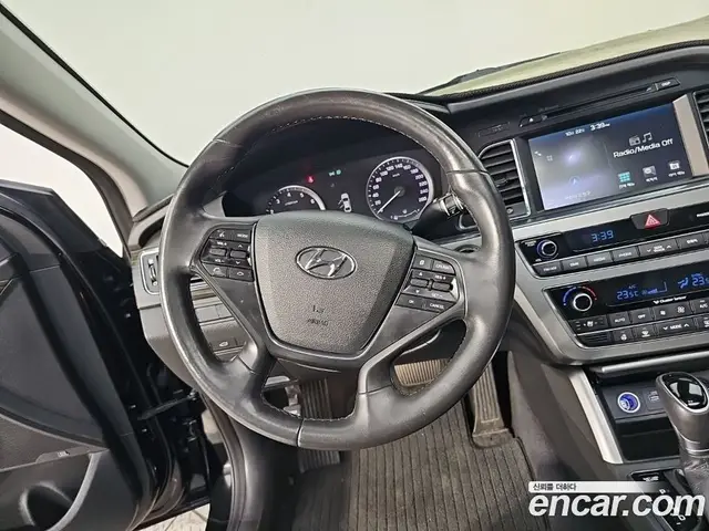 Hyundai Sonata 2014 2.0 АКПП, миниатюра 9 Hyundai Sonata 2014 2.0 АКПП, миниатюра 9