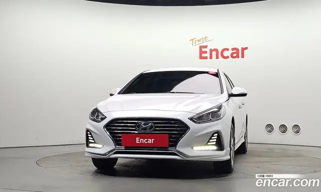 Hyundai Sonata 2017 2.0 АКПП, миниатюра 3