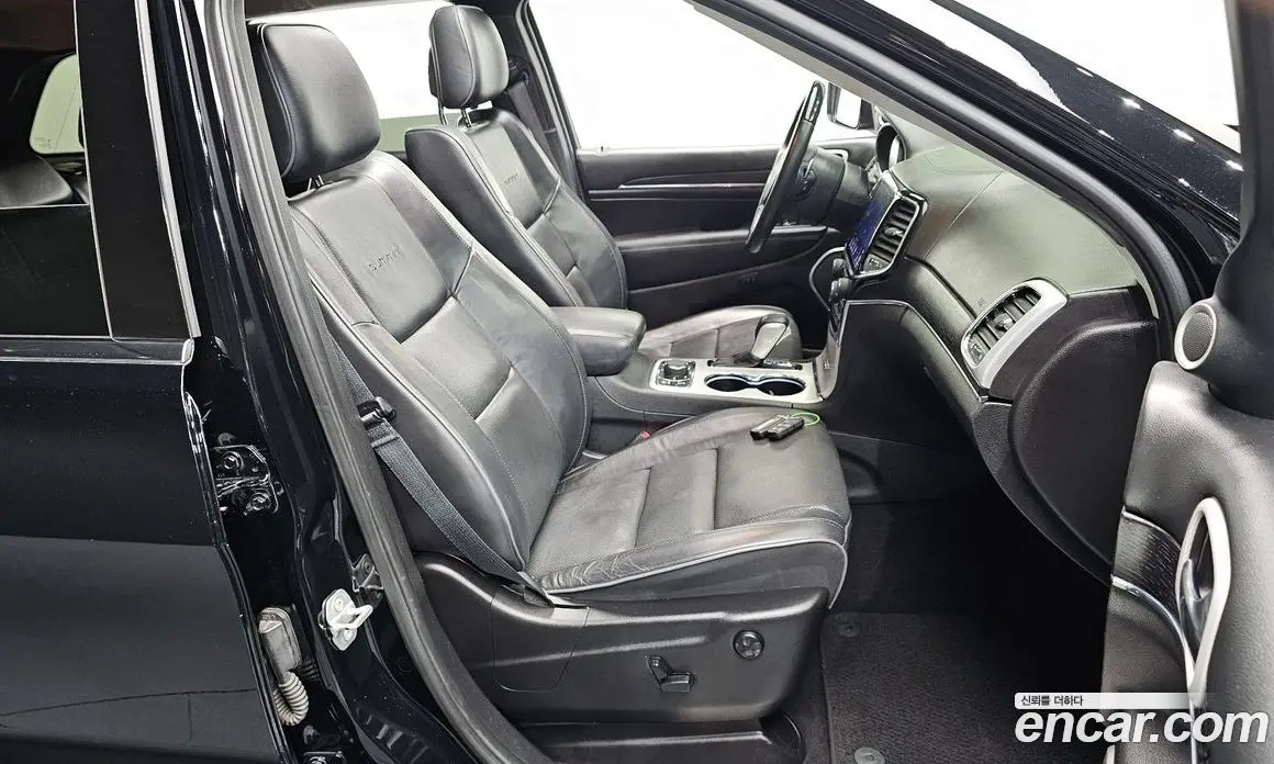Jeep Cherokee 2019 3.6 АКПП, фото 15