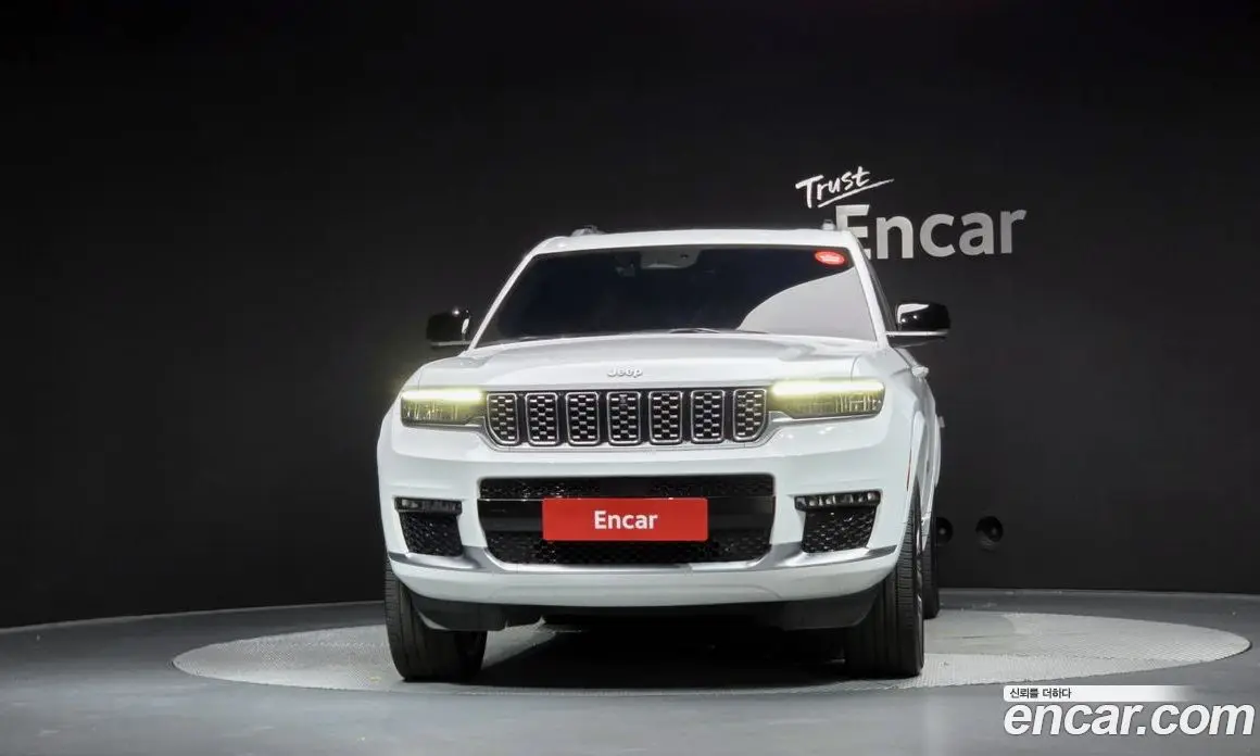 Jeep Cherokee 2023 3.6 АКПП, фото 3
