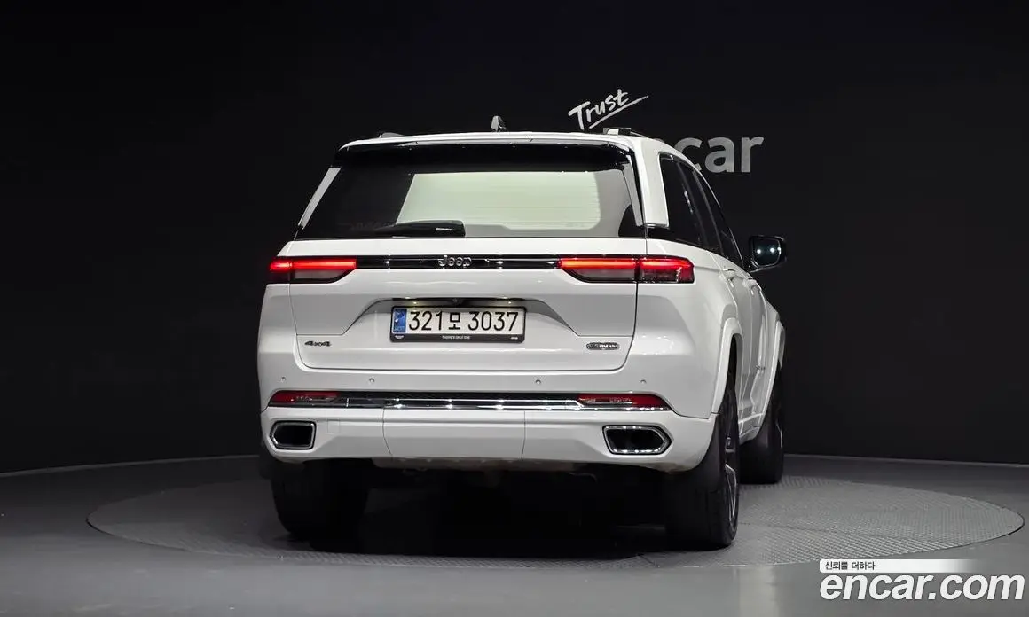 Jeep Cherokee 2023 3.6 АКПП, фото 4