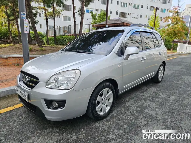 Kia Carens, 2009, 146 503 км