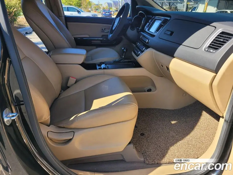 Kia Carnival 2015 2.2 АКПП, фото 17