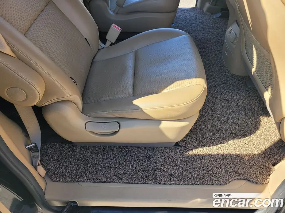 Kia Carnival 2015 2.2 АКПП, фото 19