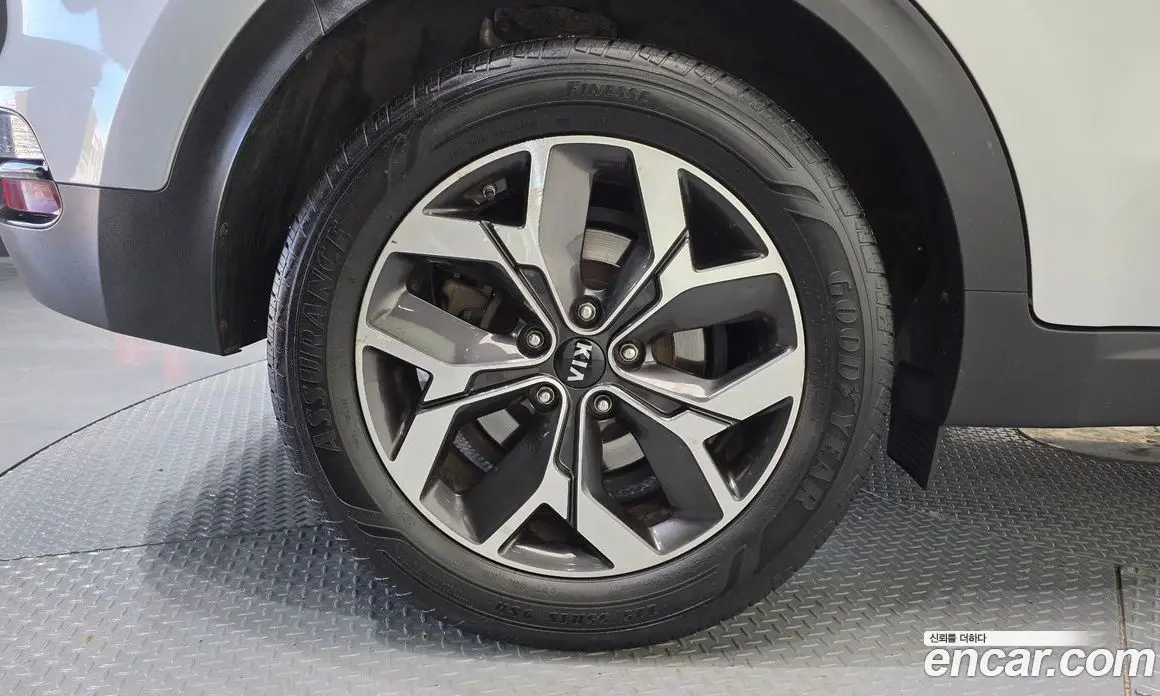 Kia Sportage 2018 2.0 АКПП, фото 5