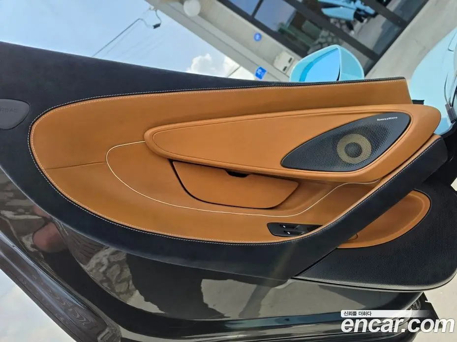 McLaren 570S 2018 3.8 АКПП, фото 15