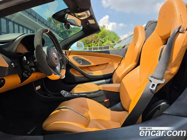 McLaren 570S 2018 3.8 АКПП, миниатюра 4