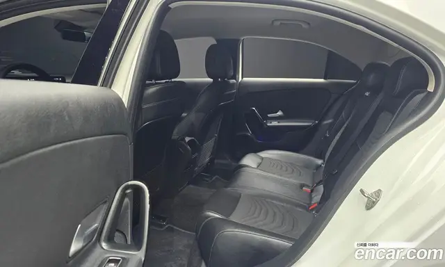 Mercedes-Benz A-Class 2020 2.0 АКПП, миниатюра 12