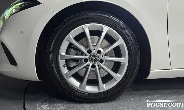 Mercedes-Benz A-Class 2020 2.0 АКПП, миниатюра 5