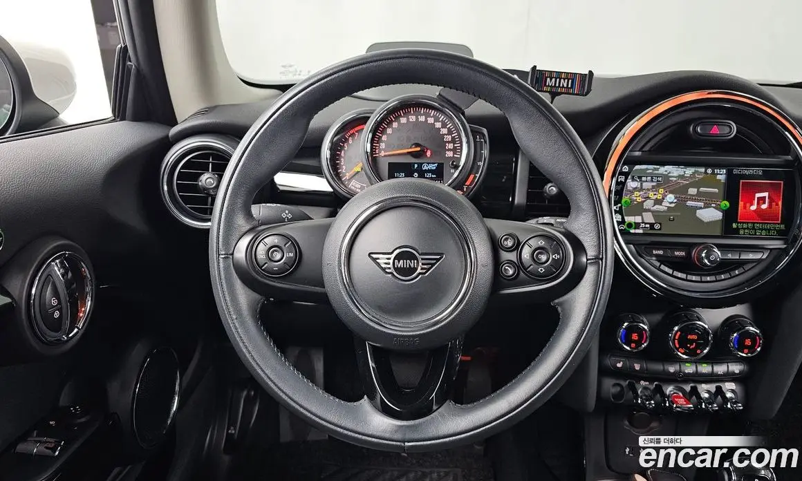 Mini Cooper 2020 1.5 АКПП, фото 13