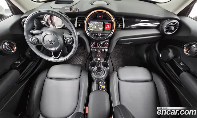 Mini Cooper 2020 1.5 АКПП, миниатюра 7