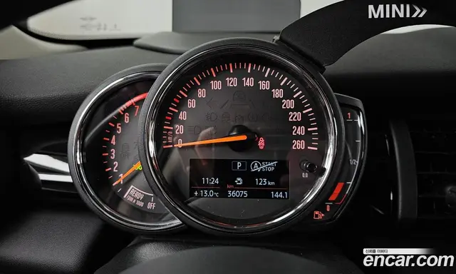 Mini Cooper 2020 1.5 АКПП, миниатюра 8