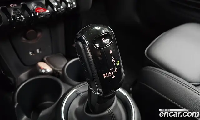 Mini Cooper 2020 1.5 АКПП, миниатюра 9
