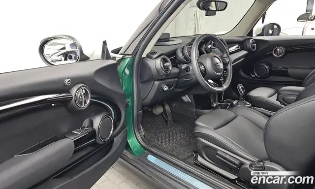 Mini Cooper 2020 1.5 АКПП, миниатюра 10