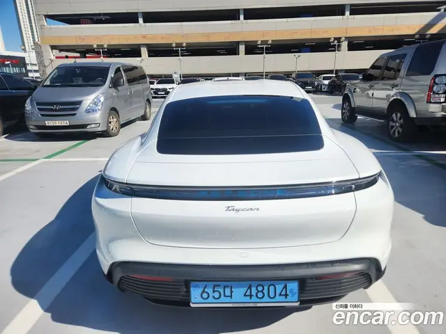 Porsche Taycan 2025 1.0 АКПП, миниатюра 3