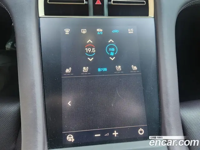 Porsche Taycan 2025 1.0 АКПП, миниатюра 8