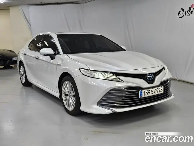 Toyota Camry 2021 2.5 АКПП, миниатюра 2 Toyota Camry 2021 2.5 АКПП, миниатюра 2