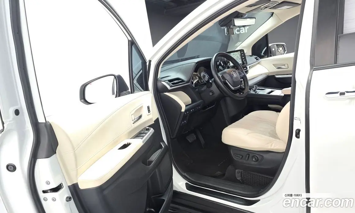 Toyota Sienna 2021 2.5 АКПП, фото 10